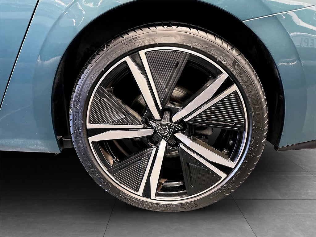 Bild på Peugeot 308 SW GT 1.2 PT 130hk Aut - 360-KAMERA,NAV,CARPLAY