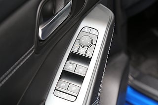 SUV Nissan Qashqai 10 av 27