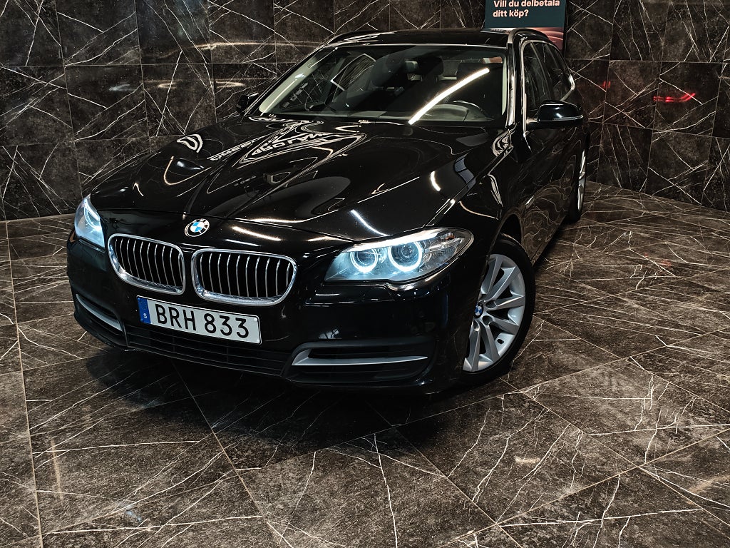 BMW 520d xDrive Touring Steptronic LCI 2-Ägare/ Nyservad 