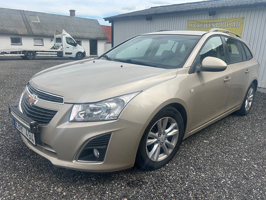Chevrolet Cruze Kombi 1.4 T Euro 5