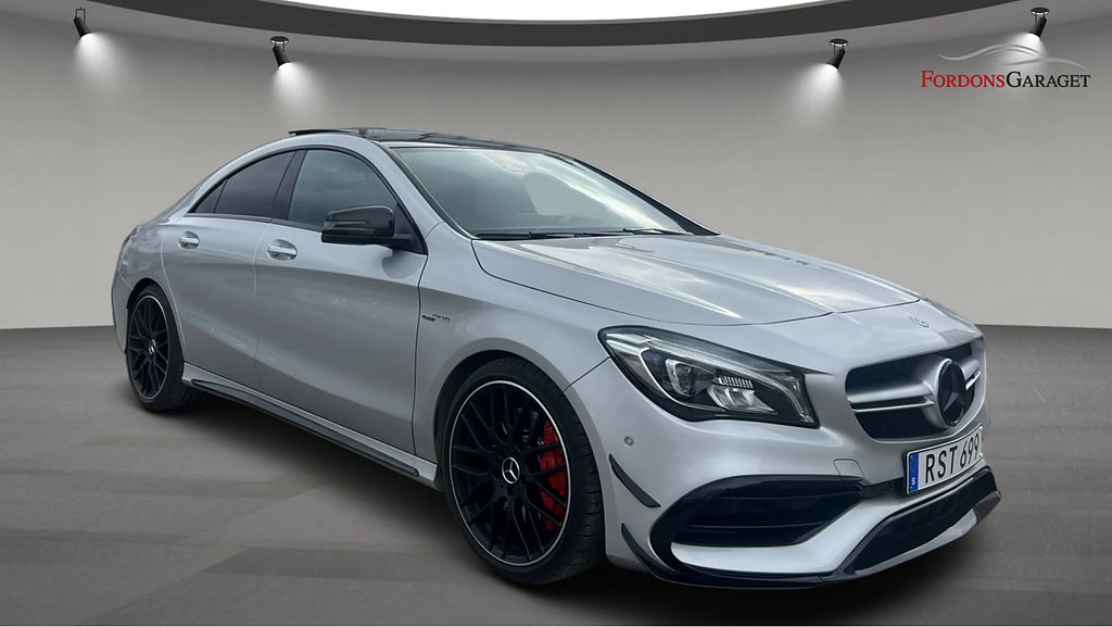 Mercedes-Benz CLA45 AMG 4MATIC FACELIFT KAMERA PANO NAVI KOLFIBER FULLUTR