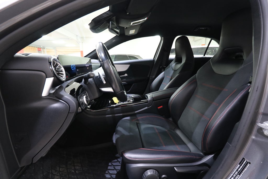 Mercedes-Benz A 2021 - miniatyr 9