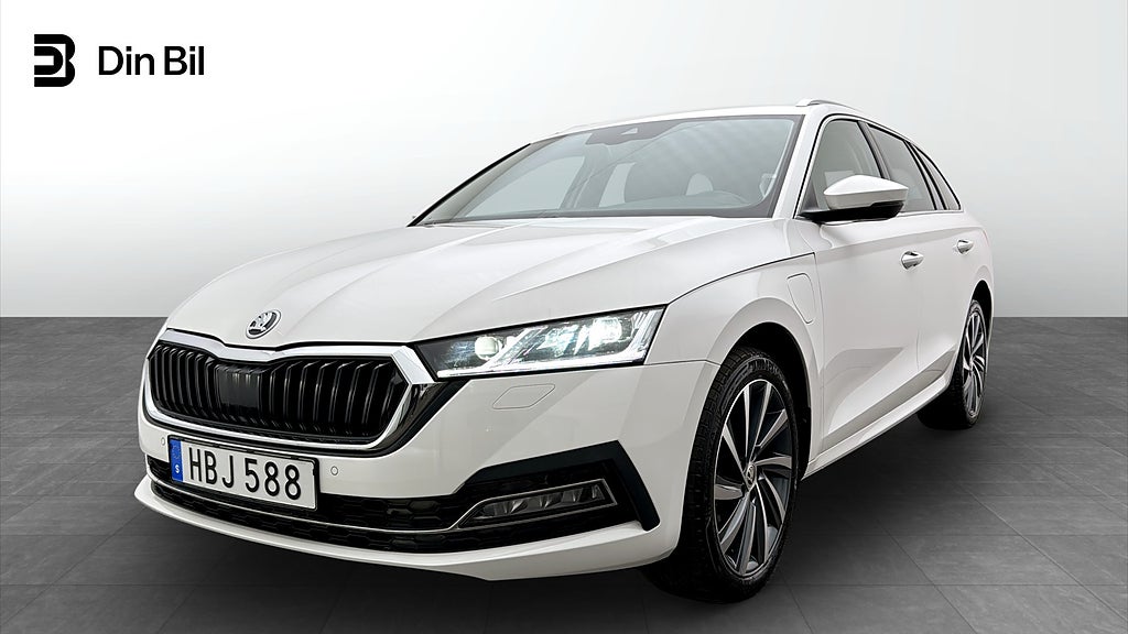 Skoda Octavia Combi iV Style TSI204 DSG Drag/P-värmare