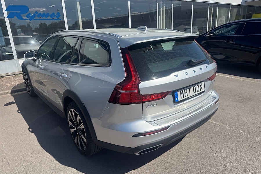 Volvo V60 Cross Country B5 AWD Bensin Advanced