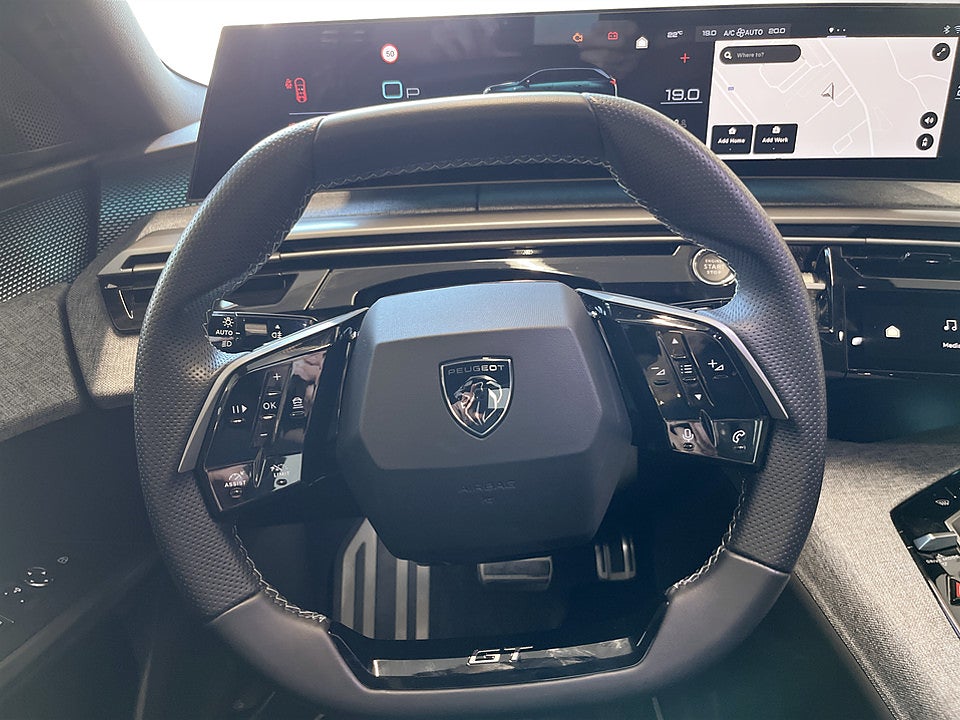 Bild på Peugeot 5008 GT Hybrid 145hk Aut 7-SITS B-KAMERA CARPLAY