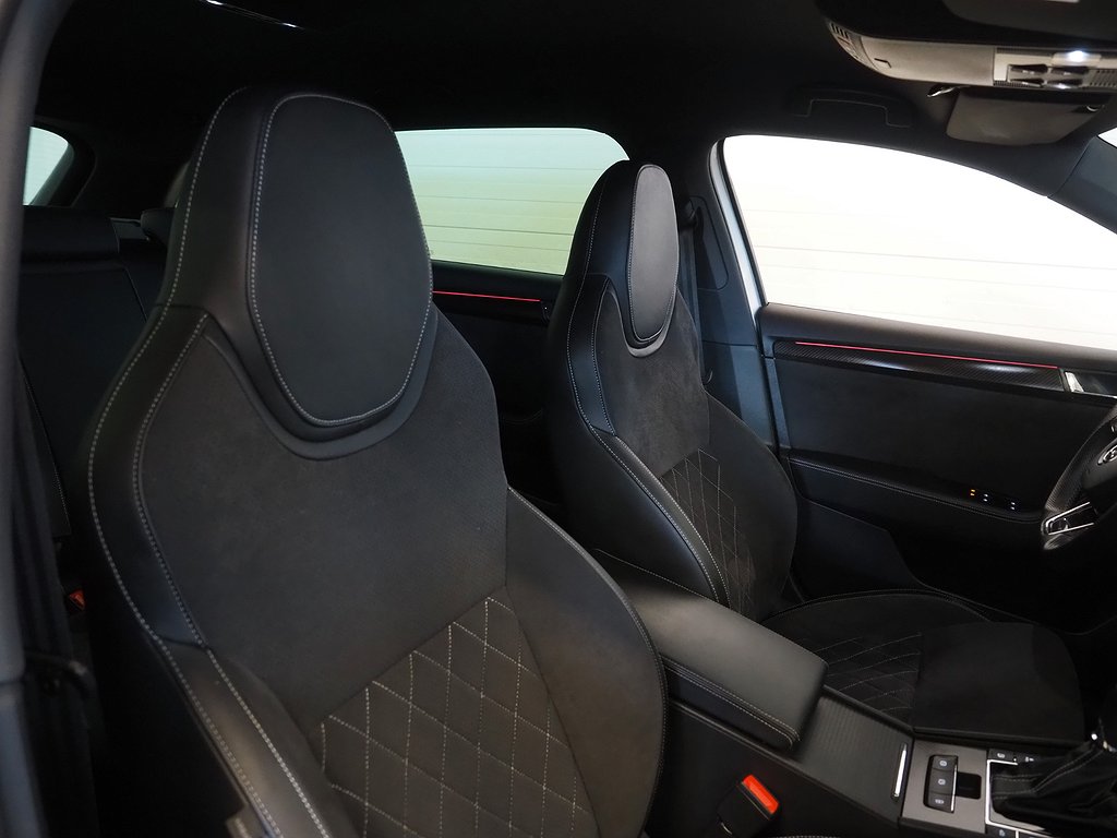 Skoda Superb iV 218hk Sportline Plug-in Hybrid |Drag|Cockpit| 2021