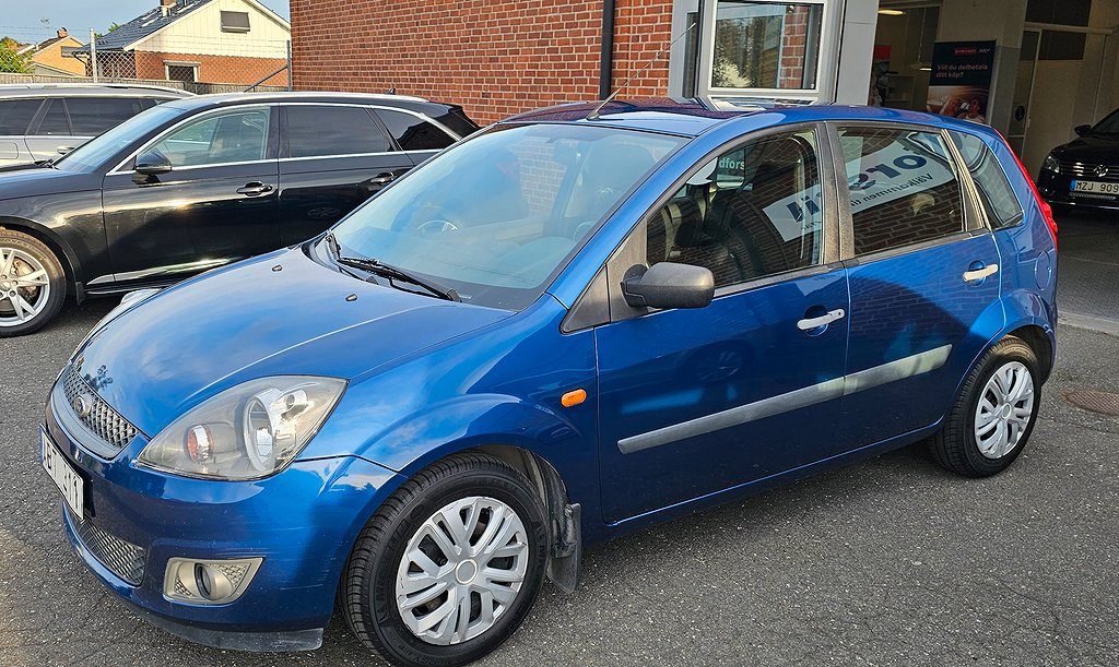 Ford Fiesta 5-dörrar 1.3 Kamkedja