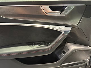 Kombi Audi RS6 9 av 21