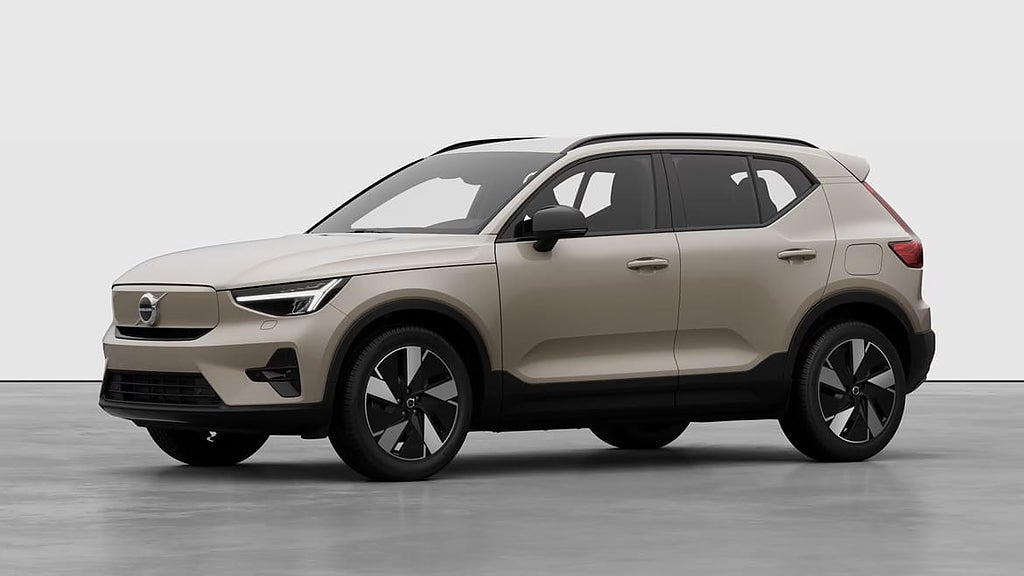 Volvo EX40 Ext Range Plus SE - Privatleasing 4 390 kr / mån