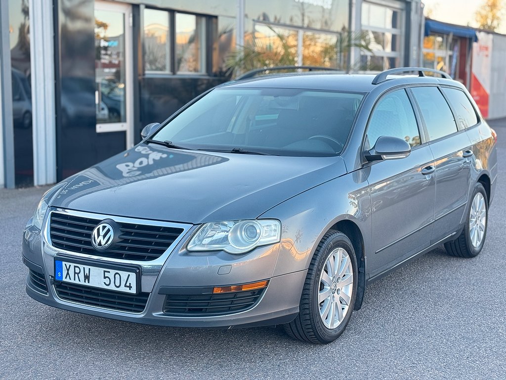 Volkswagen Passat Kombi 2.0 FSI 150hk | Servad | Dragkrok