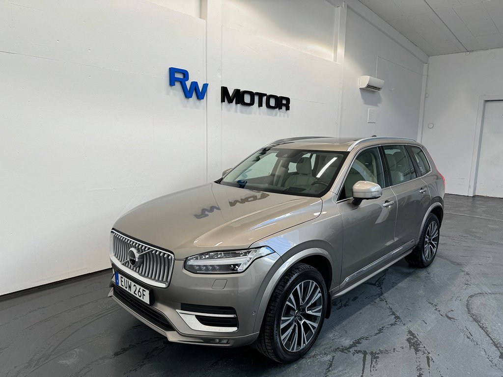 Volvo XC90 B5 AWD 235hk Inscription 7-sits Pano HUD B&W 360°