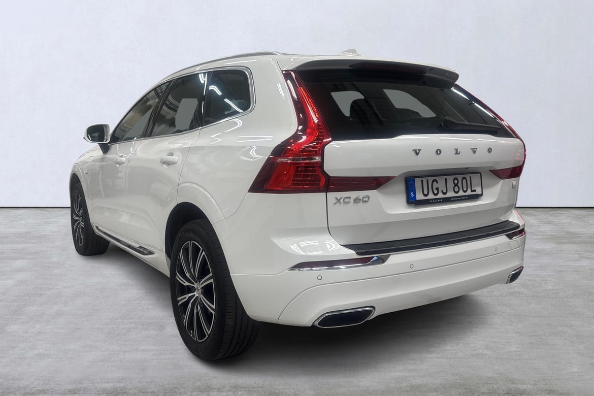 Volvo XC60 T6 Expression 2021, photo 4/10