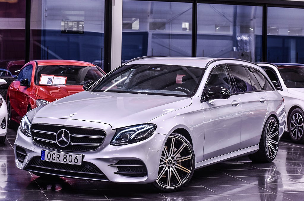 Mercedes-Benz E 220 T d 9G-Tronic AMG Line|Widescreen|B-Kamera|Dragkrok