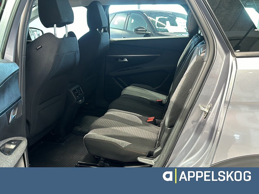 Peugeot 5008 1.2 Active PT 130hk 7-sits |RÄNTA 3,99%|V-HJUL INGÅR| thumbnail