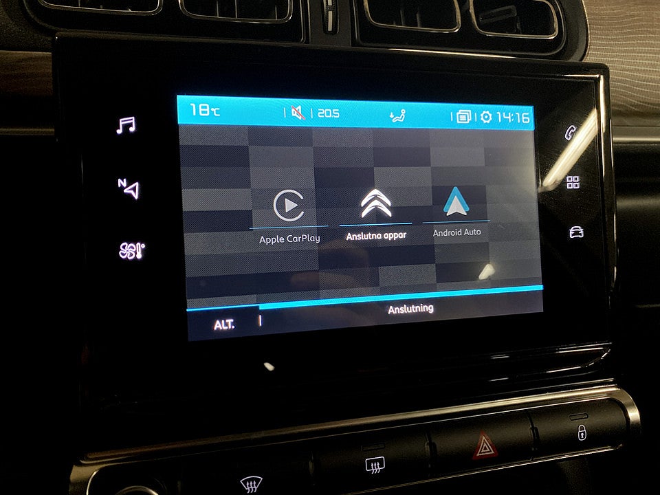 Bild på Citroën C3 Shine Exclusive 1.2 PT 110hk Aut B-KAMERA CARPLAY NAVI