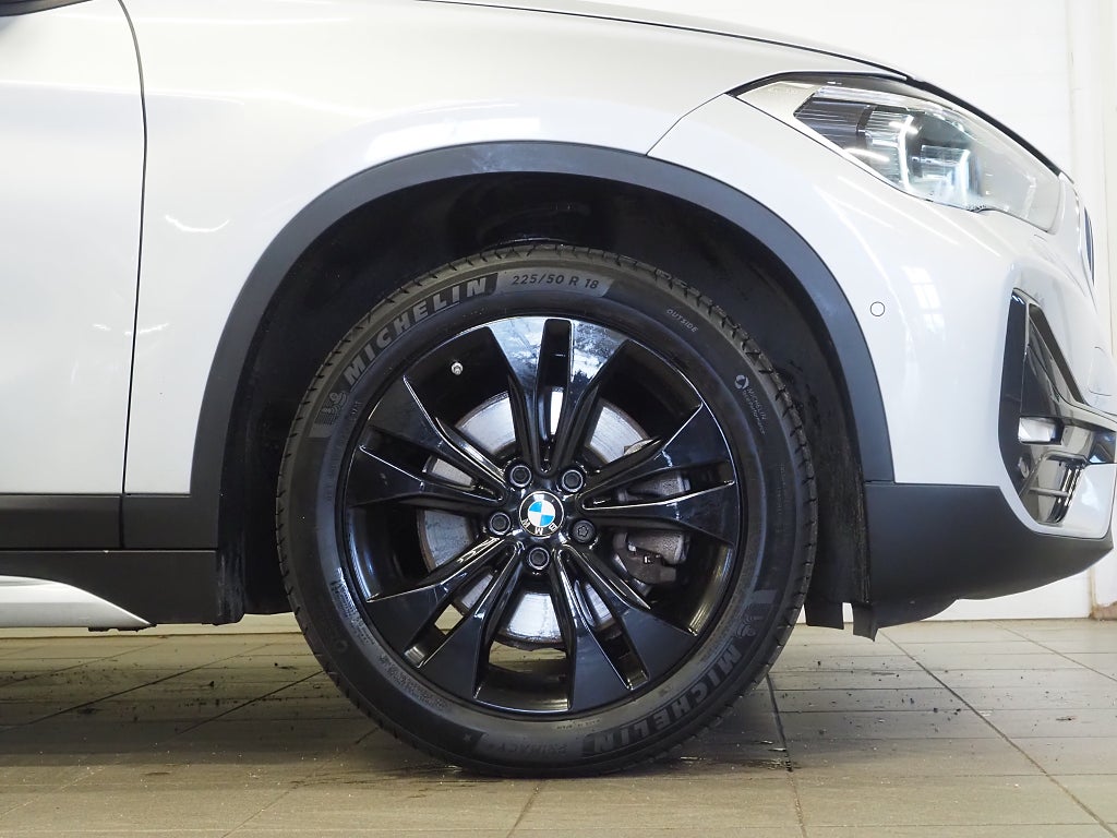 BMW X1 xDrive20d 190hk Aut Sport line Drag Navi B-Kam HuD HiFi 2020