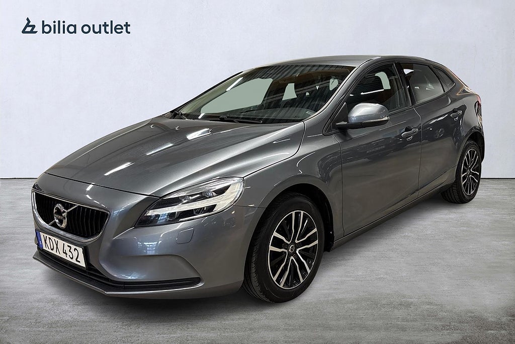 Volvo V40 D3 Momentum/VOC/NYSERVAD INKL KAMREM/ 