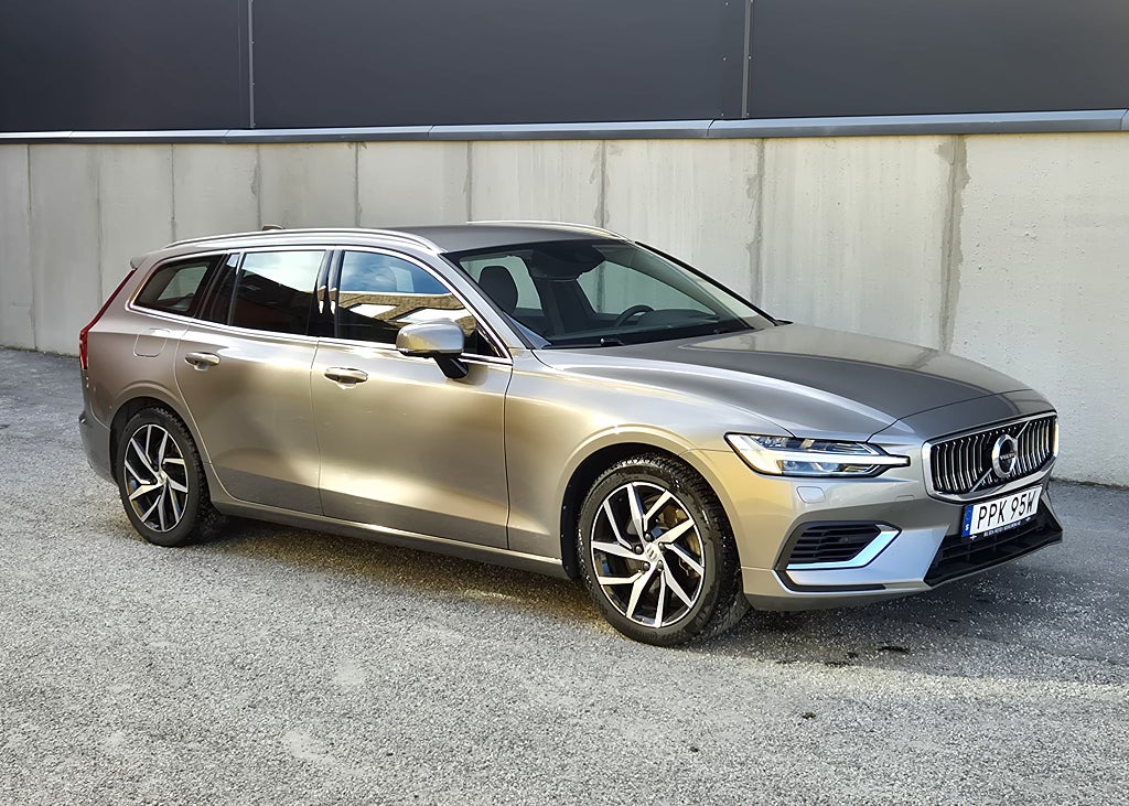 Volvo V60 T8 Twin Engine AWD Geartronic Inscription Euro 6