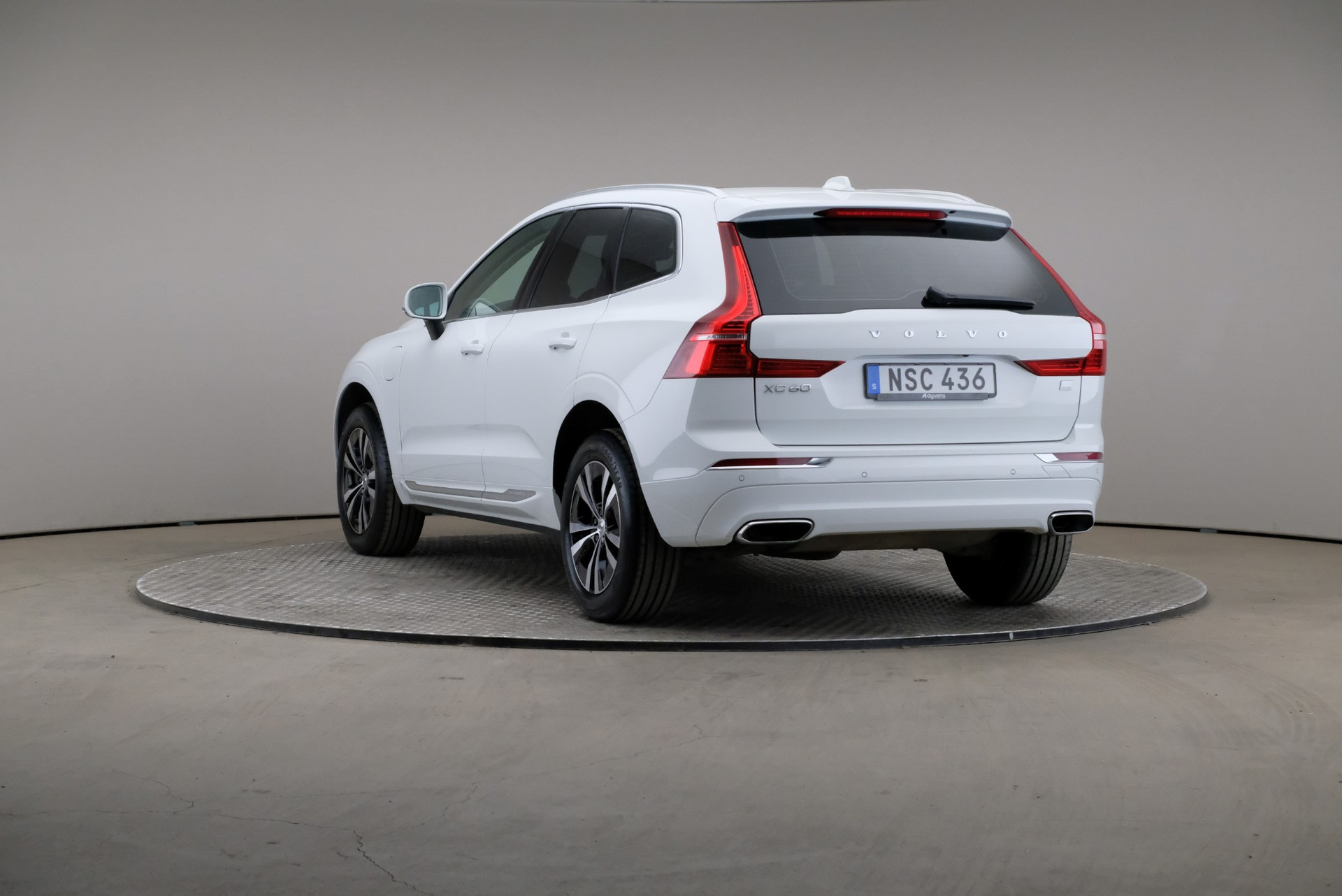Volvo XC60 2021, bild 2/59