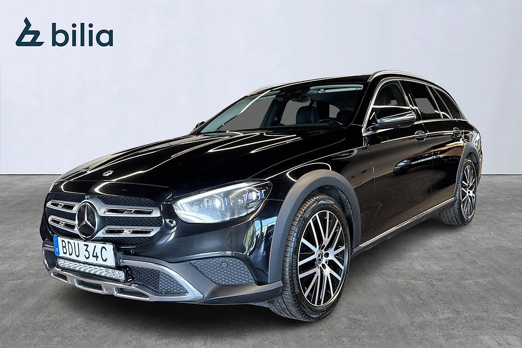 Mercedes-Benz E220d All-Terrain 4MATIC Burmester/360/V-Hj...