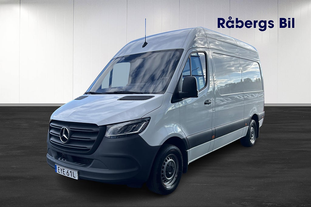 Mercedes-Benz Sprinter 317 CDI Skåp A2 / 3,5t drag/ V-Hjul