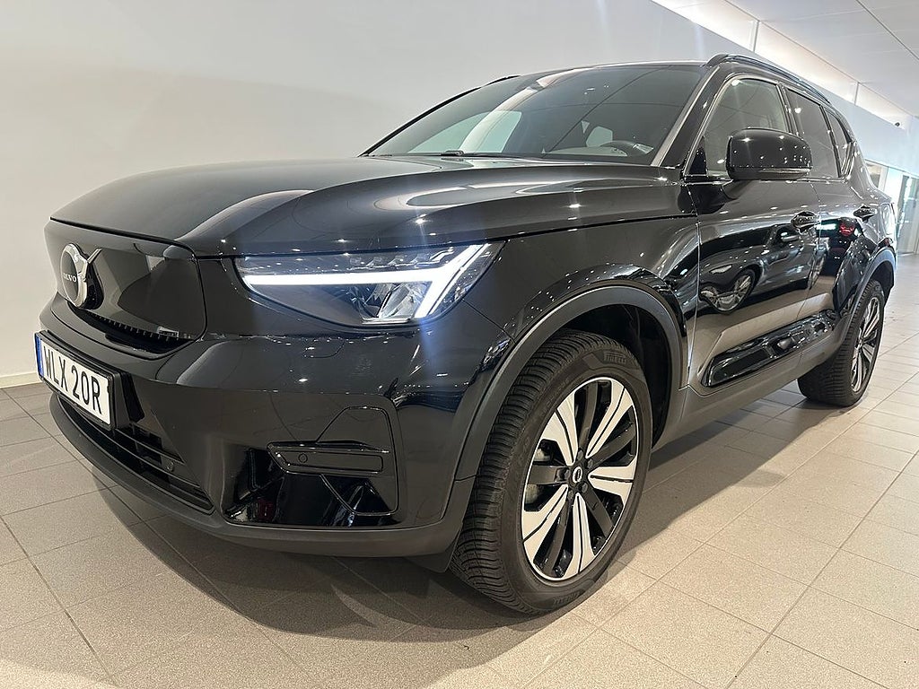Volvo XC40 Recharge Core/ navigation/Dragkrok/Backkamera