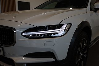 Kombi Volvo V90 Cross Country 8 av 25