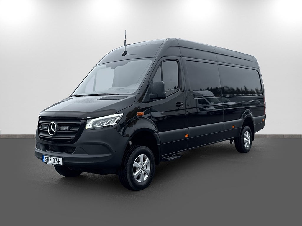 Mercedes-Benz Sprinter A3 4X4, V-hjul, extraljus