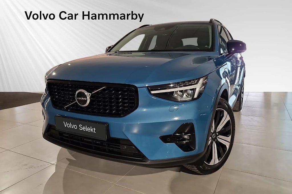 Volvo XC40 Recharge T4 Plus Dark
