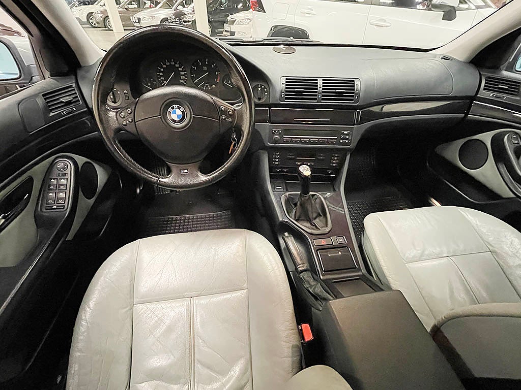BMW 528 i Touring 193Hk