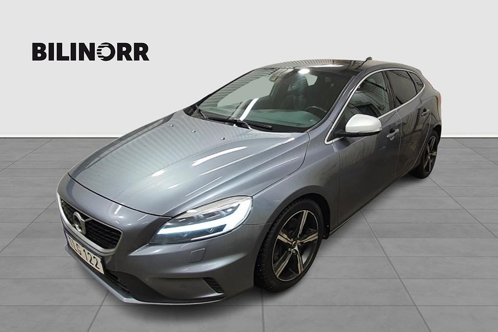 Volvo V40 D2 GEARTRONIC R-DESIGN V-HJUL