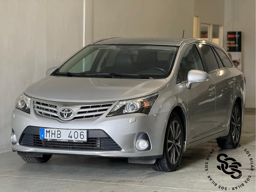 Toyota Avensis Kombi 2.0 D-4D Executive|Dragkrok Euro 5