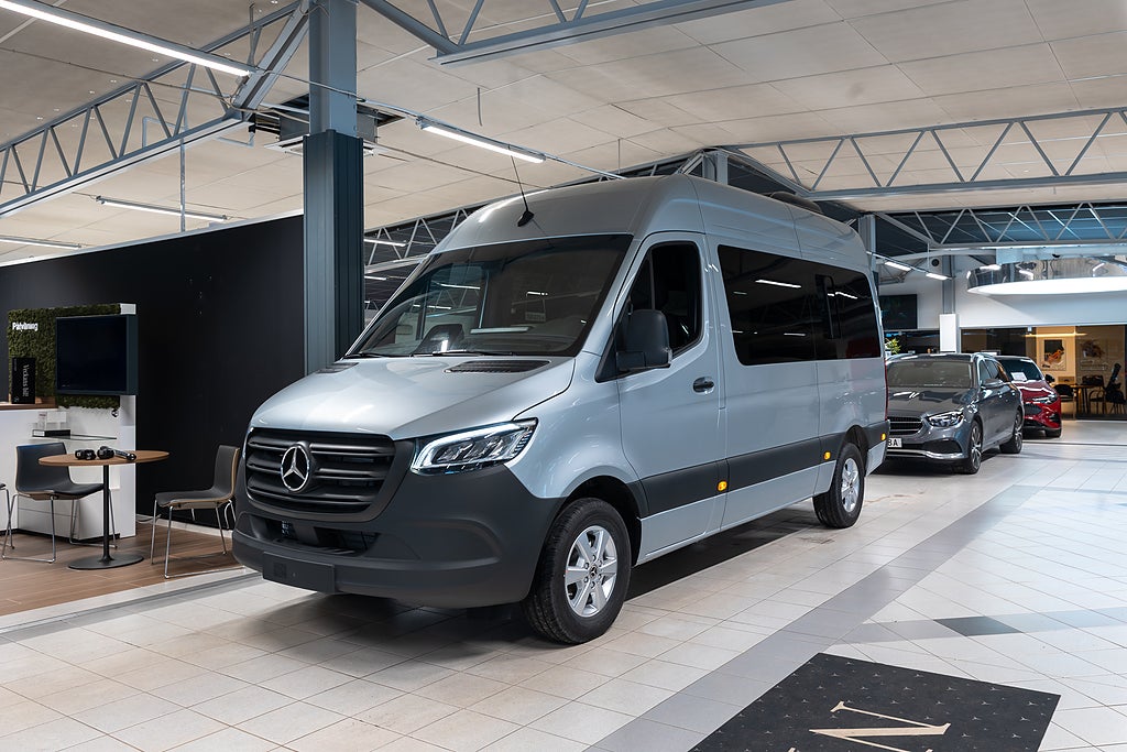 Mercedes-Benz Sprinter 319 CDI Tourer Van 9G-Tronic Byggnation/Projektbil