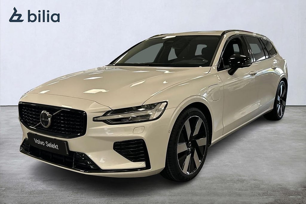 Volvo V60 T6 Ultra Dark