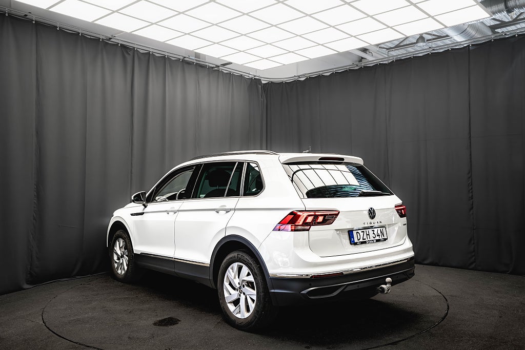 Volkswagen Tiguan TDI 4Motion D-VÄRMARE DRAG 360° COCKPIT MOMS