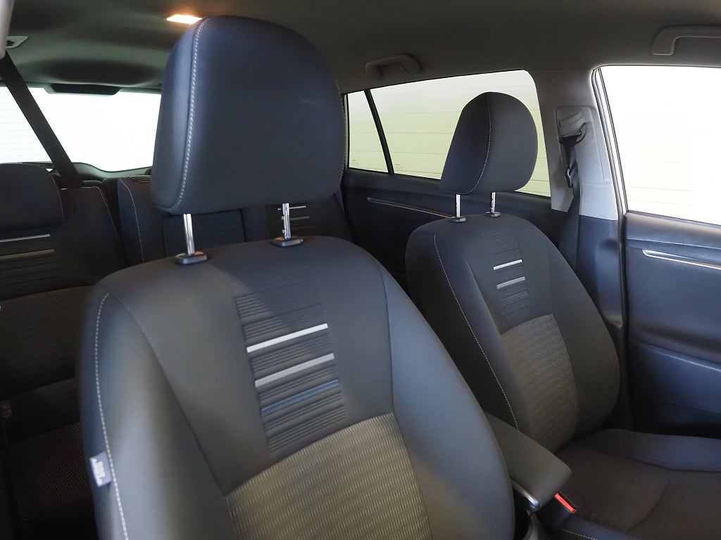 Toyota Verso 1.8 Valvematic Active Plus 7-Sits Kamera Navigation 2017