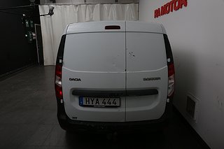Transportbil - Skåp Dacia Dokker 3 av 10
