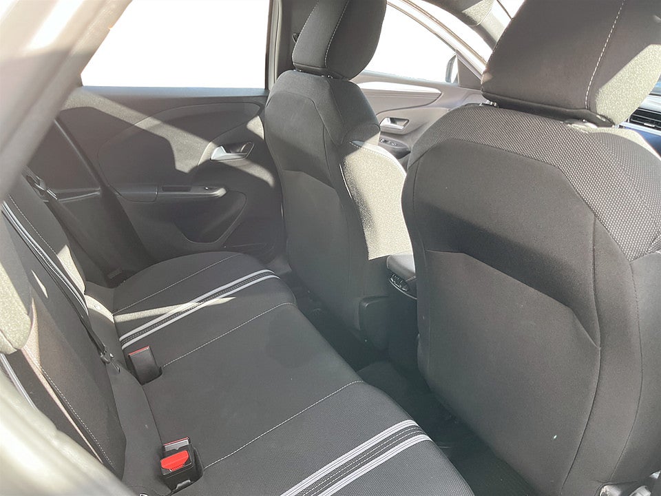 Bild på Opel Corsa GS 1.2 PT 100hk Aut B-KAMERA CARPLAY