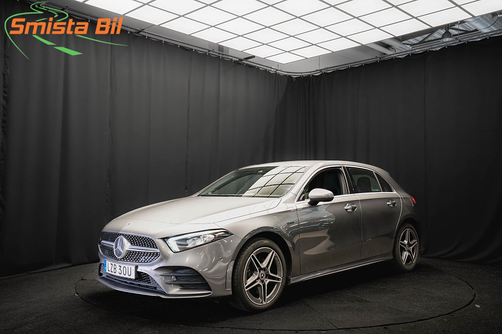 Mercedes-Benz A 250 e AMG WIDESCREEN PREMIUMLJUD CARPLAY 93.5%SoH