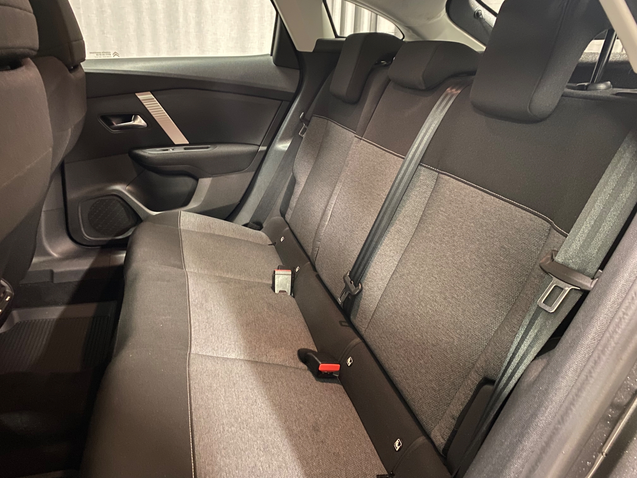 Citroen C4 Feel PureTech 130 Dragkrok 2022, photo 4/54