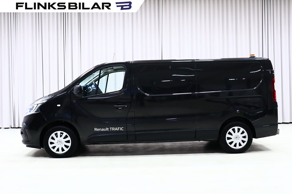 Renault trafic dCi 120HK L2 Drag|Värmare|GPS|Backkamera|Moms
