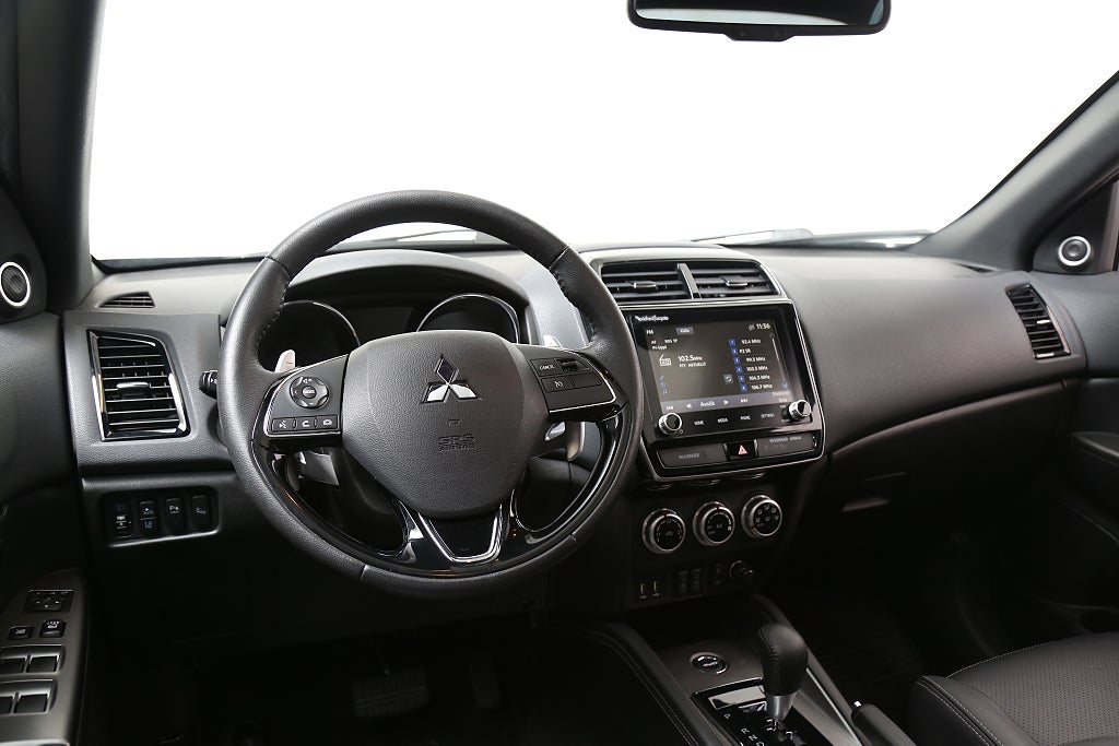 Mitsubishi ASX 2,0 150hk Business 4WD Aut Pano Skinn P-Värmare Drag 2020
