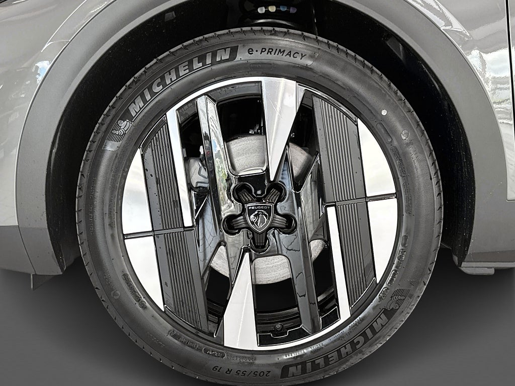 Peugeot 408 Hybrid 145 1.2 PureTech 145 e-DSC Euro 6 – bild 16