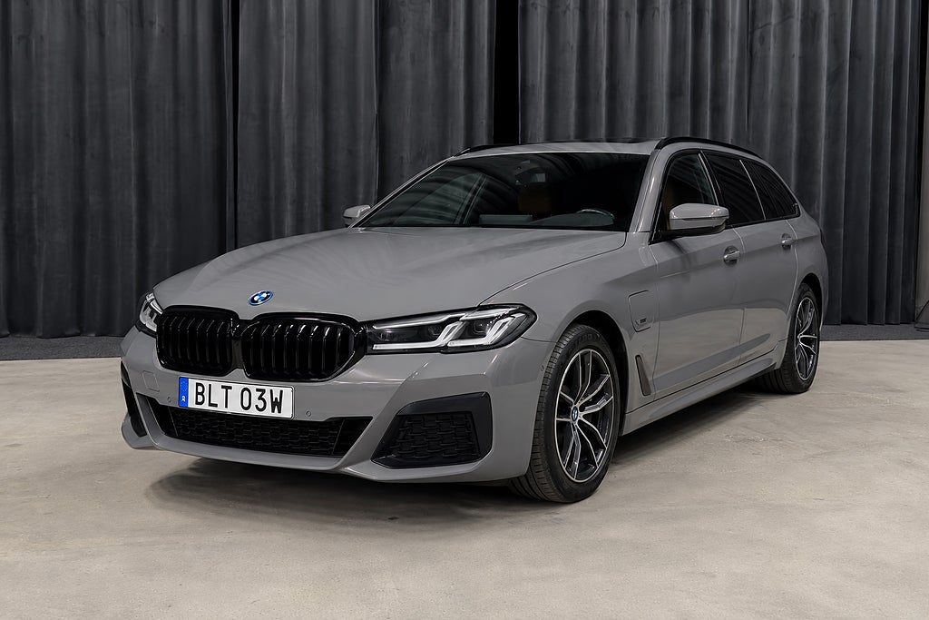 BMW 530e xDrive M Sport|HUD|Pano|Läder|Drag|360