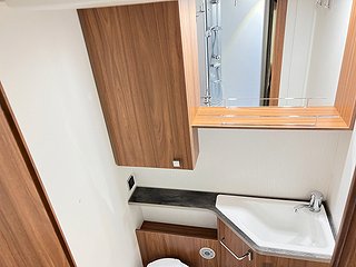 Husbil-halvintegrerad Pilote Essentiel P 740 20 av 29
