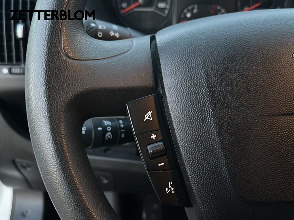 Transportbil - Skåp Peugeot Boxer 16 av 21