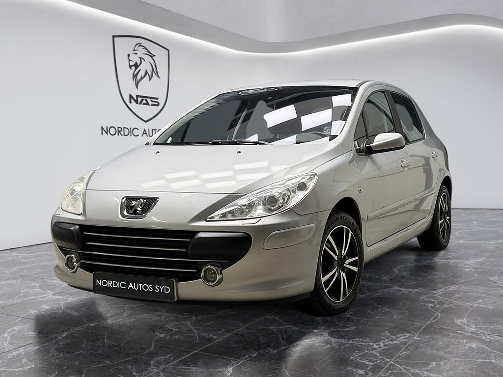 Peugeot 307 5-dörrar / 1.6 HDi / Kamrem bytt / Drag