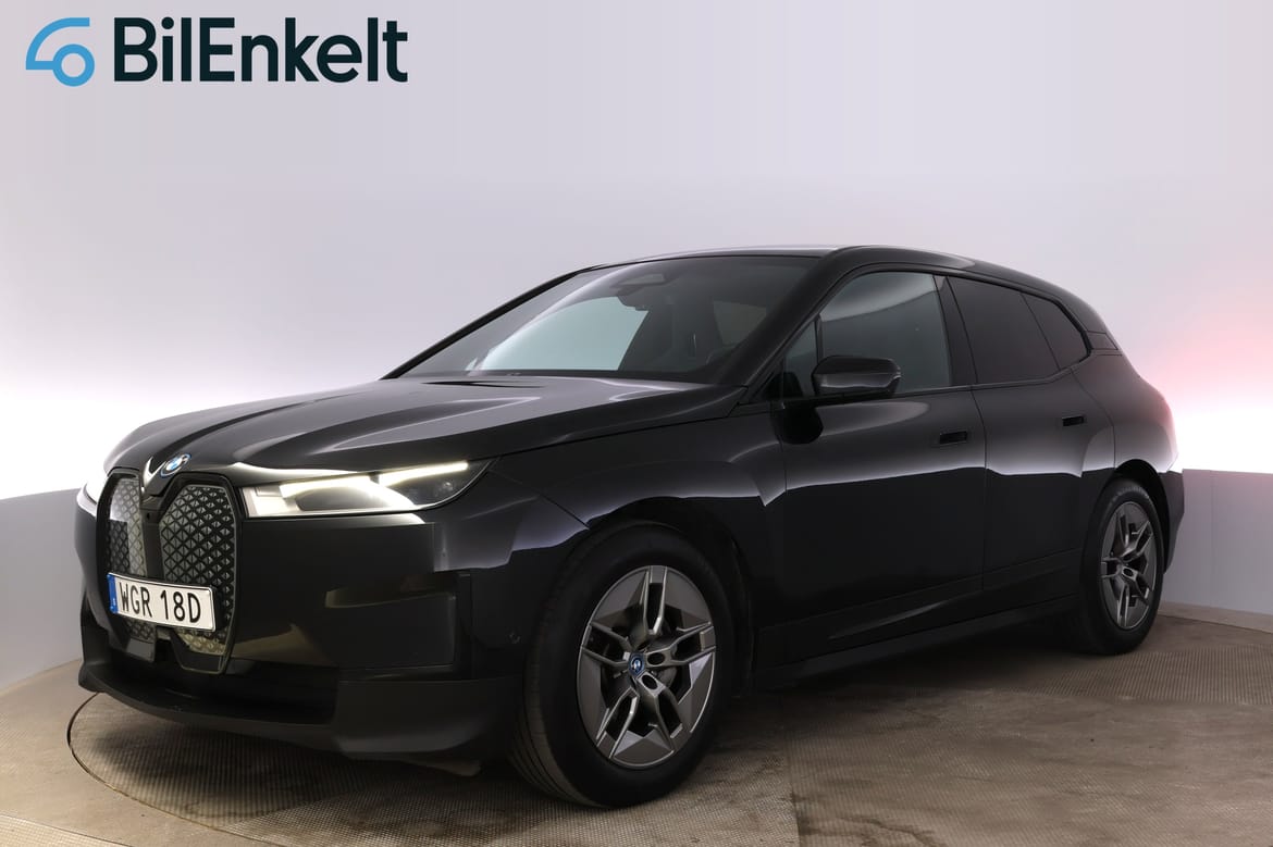 BMW iX xDrive40 Sky Lounge Pano 2022, bild 4/64