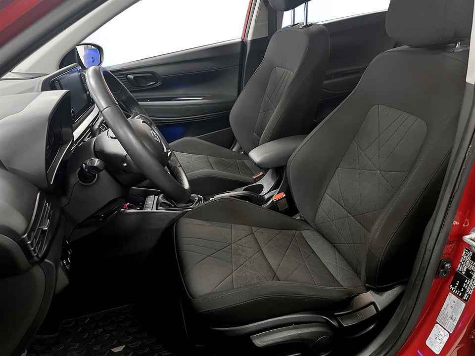 Bild på Hyundai Bayon Essential 1.2 MPi 84hk - B-KAMERA, CARPLAY