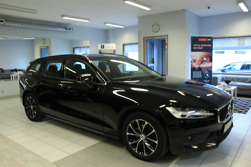 Volvo V60 D3 AWD Momentum Värmare/Drag/Kamera